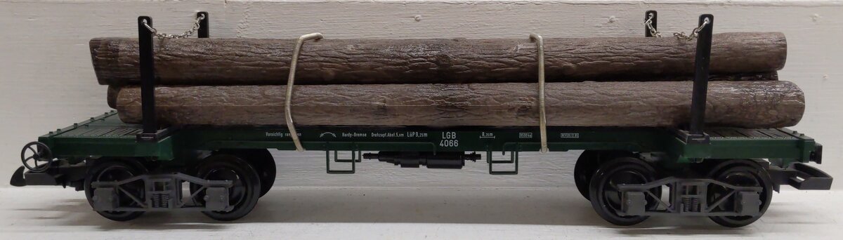 LGB 4066 G Scale Green Flatcar with Log Load #4066 LN/Box