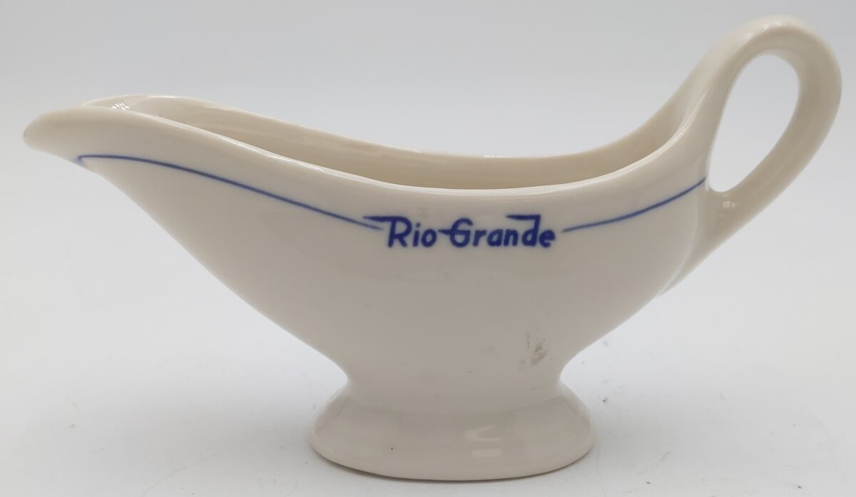 Syracuse China Rio Grande Prospector Pattern Gravy Boat EX