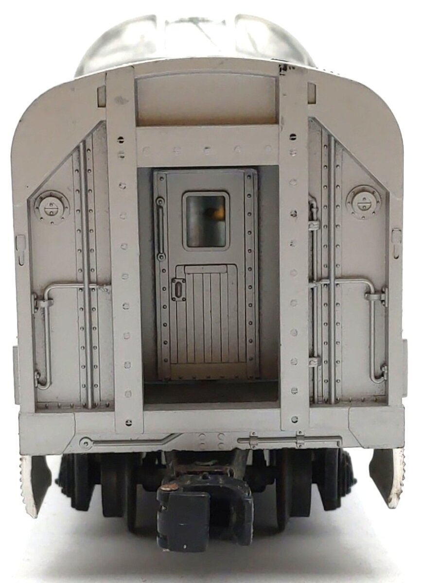Lionel 2522 Vintage O President Harrison Gold Strip Aluminum Vista Dome Car VG/Box