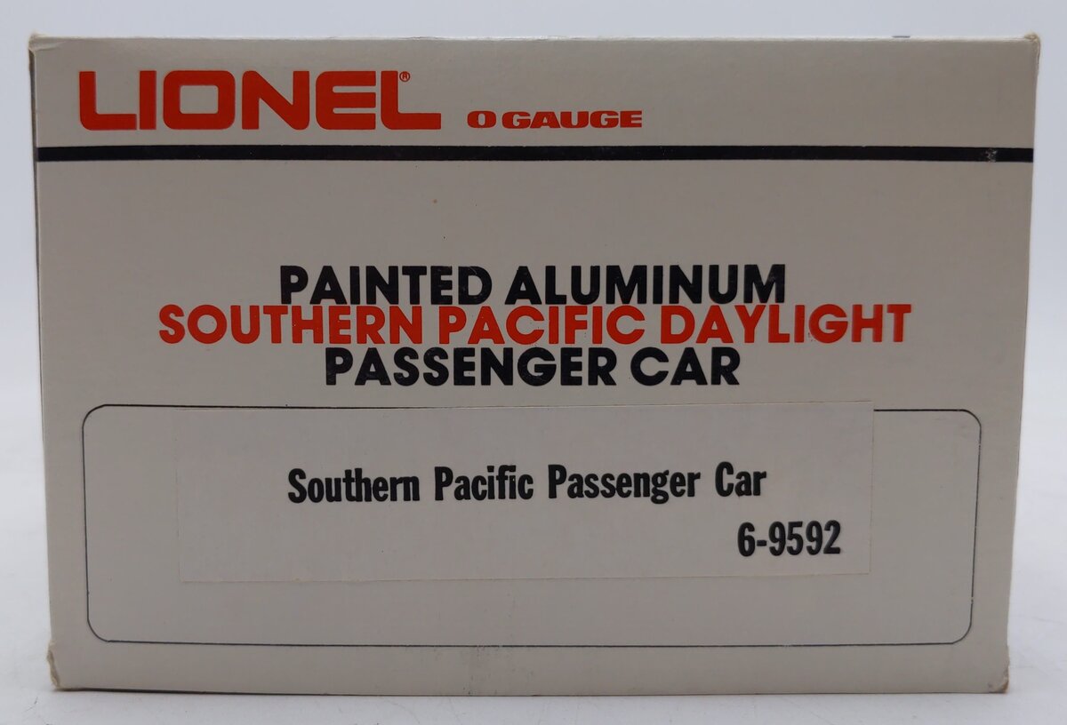Lionel 6-9592 O Gauge Southern Pacific Daylight Aluminum Passenger Car EX/Box