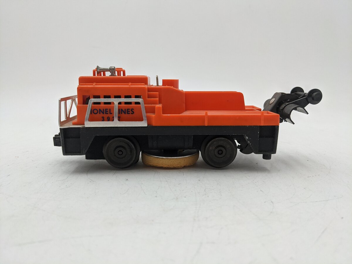 Lionel 3927 O Vintage Postwar Motorized Track Cleaner Car #3927 VG