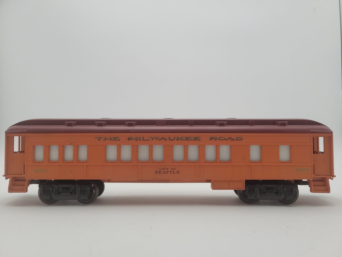 Lionel 6-9505 O Gauge Milwaukee Road "City of Seattle" Passenger Car EX