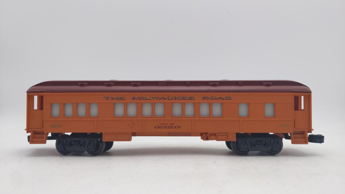 Lionel 6-9501 O Gauge Milwaukee Road Aberdeen Passenger Car EX