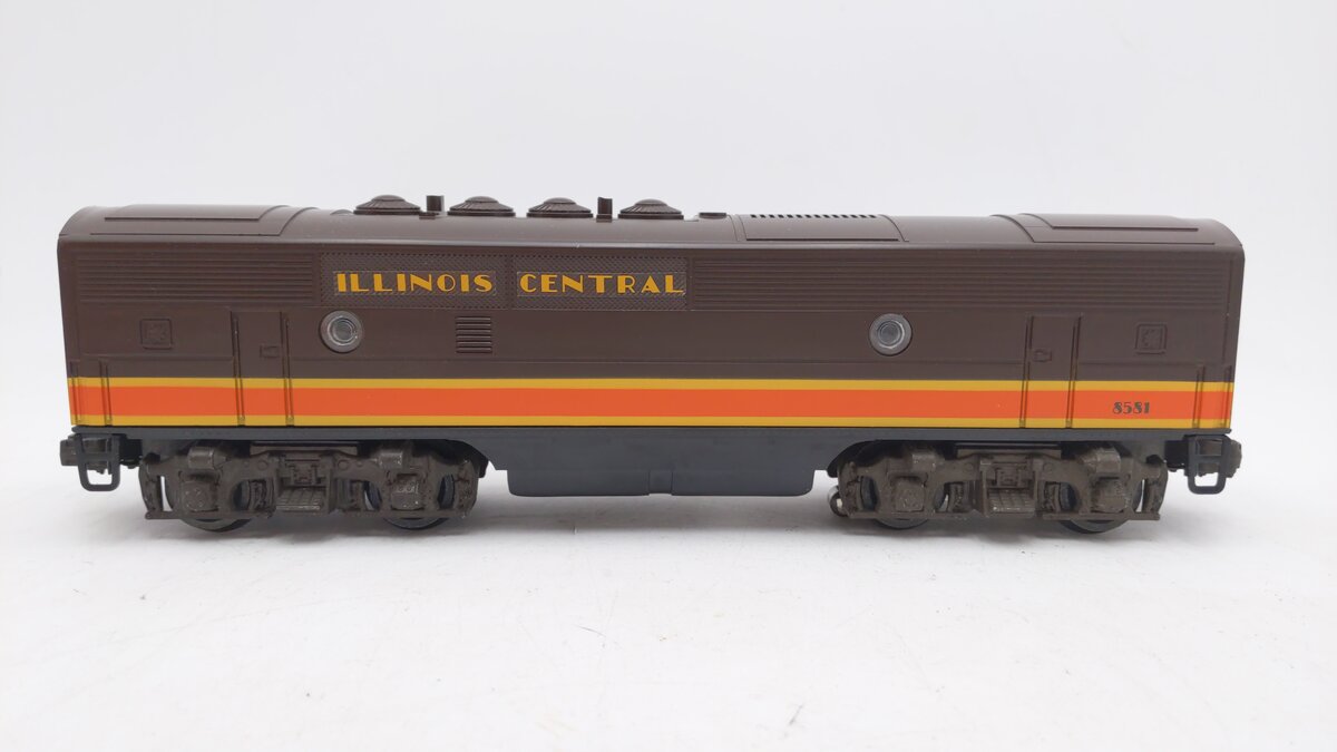 Lionel 6-8581 O Gauge Illinois Central F3 Dummy B Unit Diesel Locomotive EX/Box