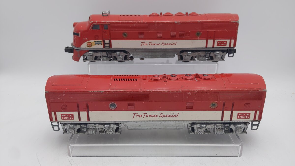 Lionel 2245 O Gauge Texas Special F-3 AB Diesel Locomotive Set VG