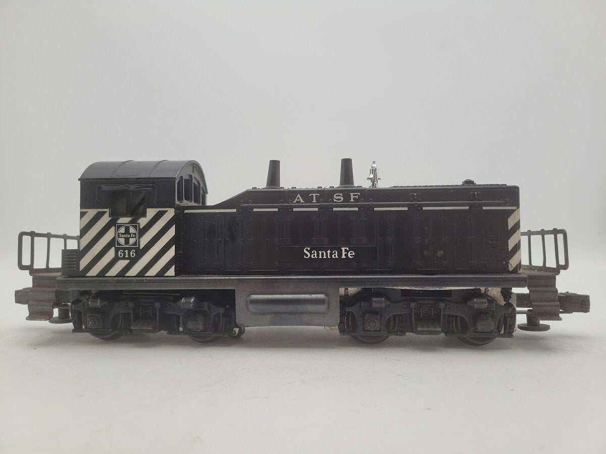 Lionel 616 Vintage O AT&SF NW-2 Powered Diesel Locomotive VG