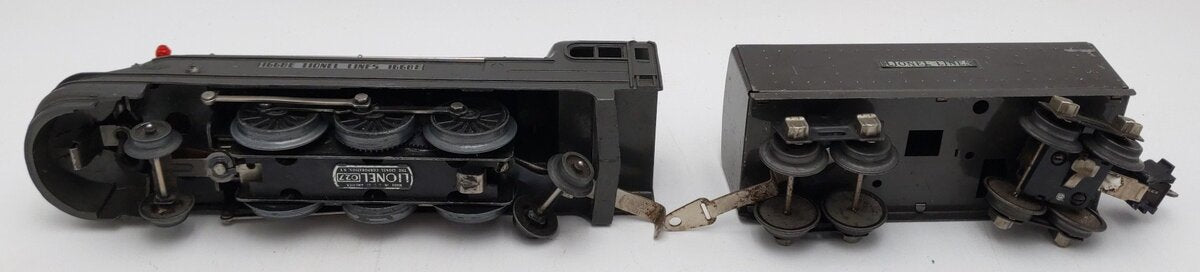 Lionel 1668E Vintage O 2-6-2 Gunmetal Streamline Steam Locomotive & Tender VG