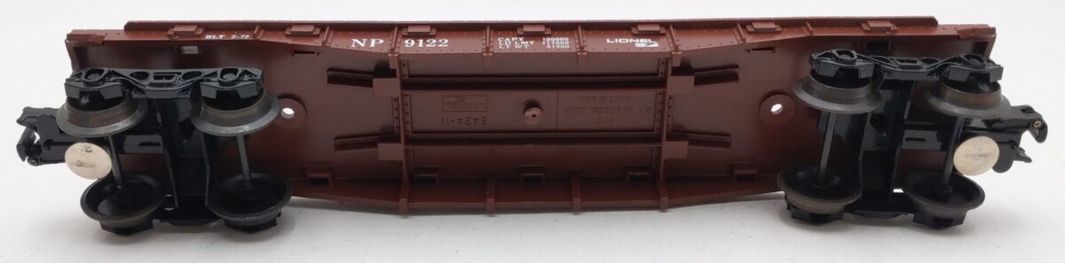 Lionel 6-9122 O Gauge Northern Pacific Flatcar w/Vans VG/Box