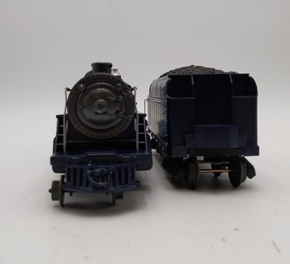Lionel 6-18679 O JC Penny T&P 4-6-2 Steam Loco and Tender #721 with Display Case NIB