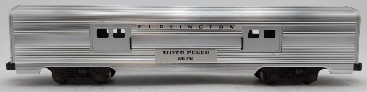 Lionel 6-9576 O Gauge Burlington "Silver Pouch" Aluminum Baggage Car EX/Box