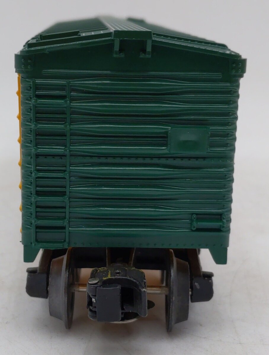 Lionel 6-9887 O Gauge FARR Fruit Growers Express Refrigerator Car #9887 EX/Box