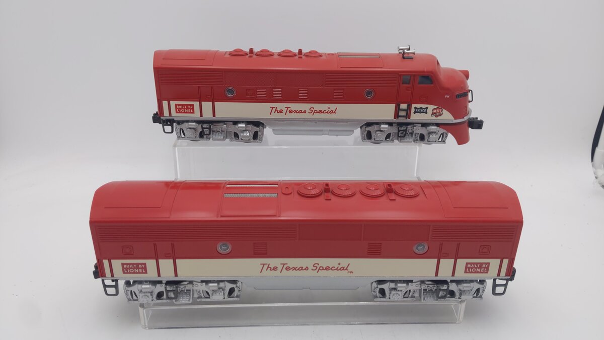 Lionel 6-38100 O Gauge Texas Special F3 A&B Diesel Set #2245 EX