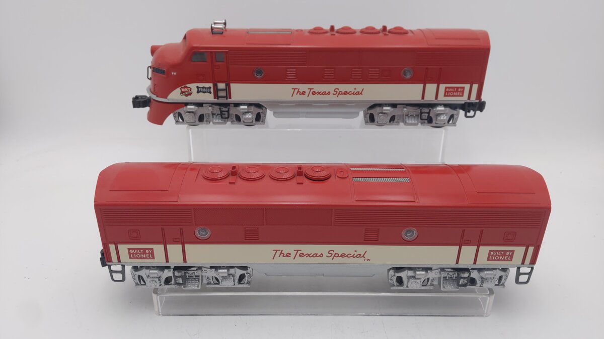 Lionel 6-38100 O Gauge Texas Special F3 A&B Diesel Set #2245 EX