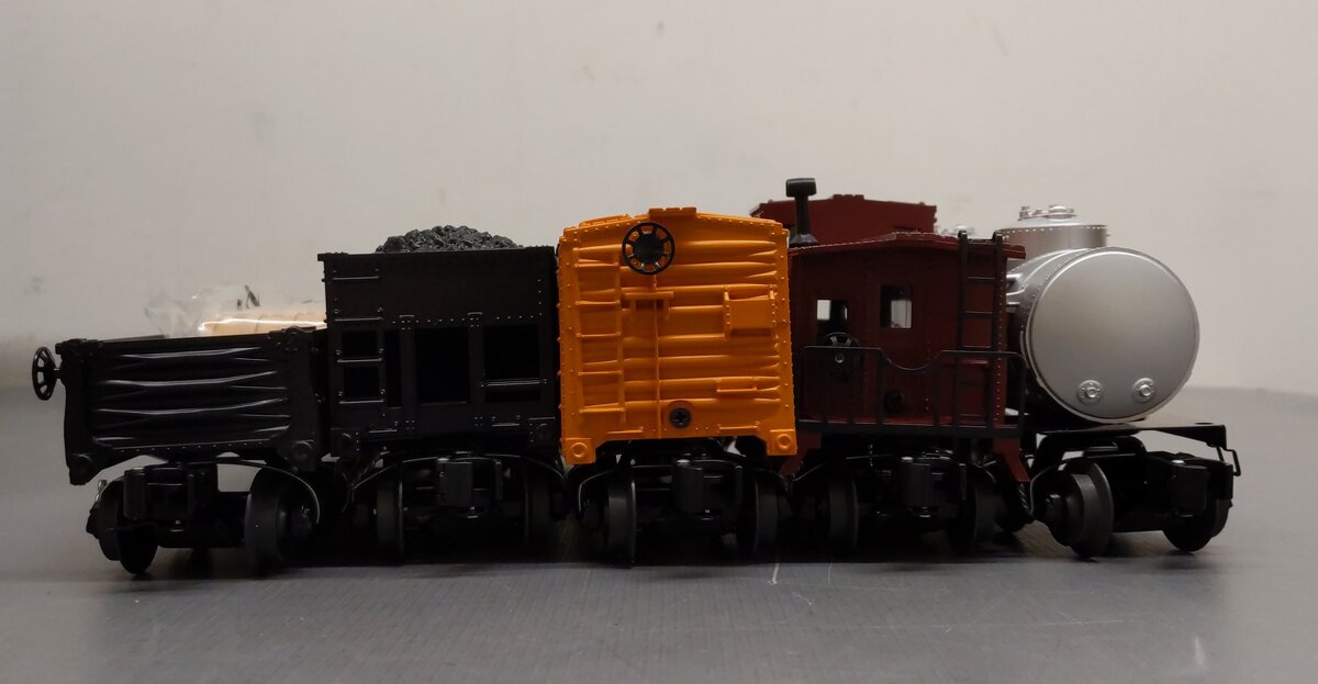 Lionel 6-38310 New York Central F-3 O Gauge Diesel Freight Train Set NIB