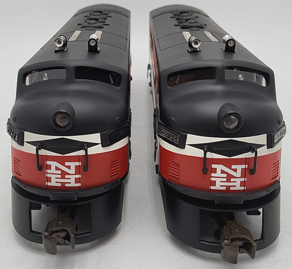 Lionel 6-34559 Archive New Haven Conventional F3 AA Diesel Locomotive #2342 LN/Box