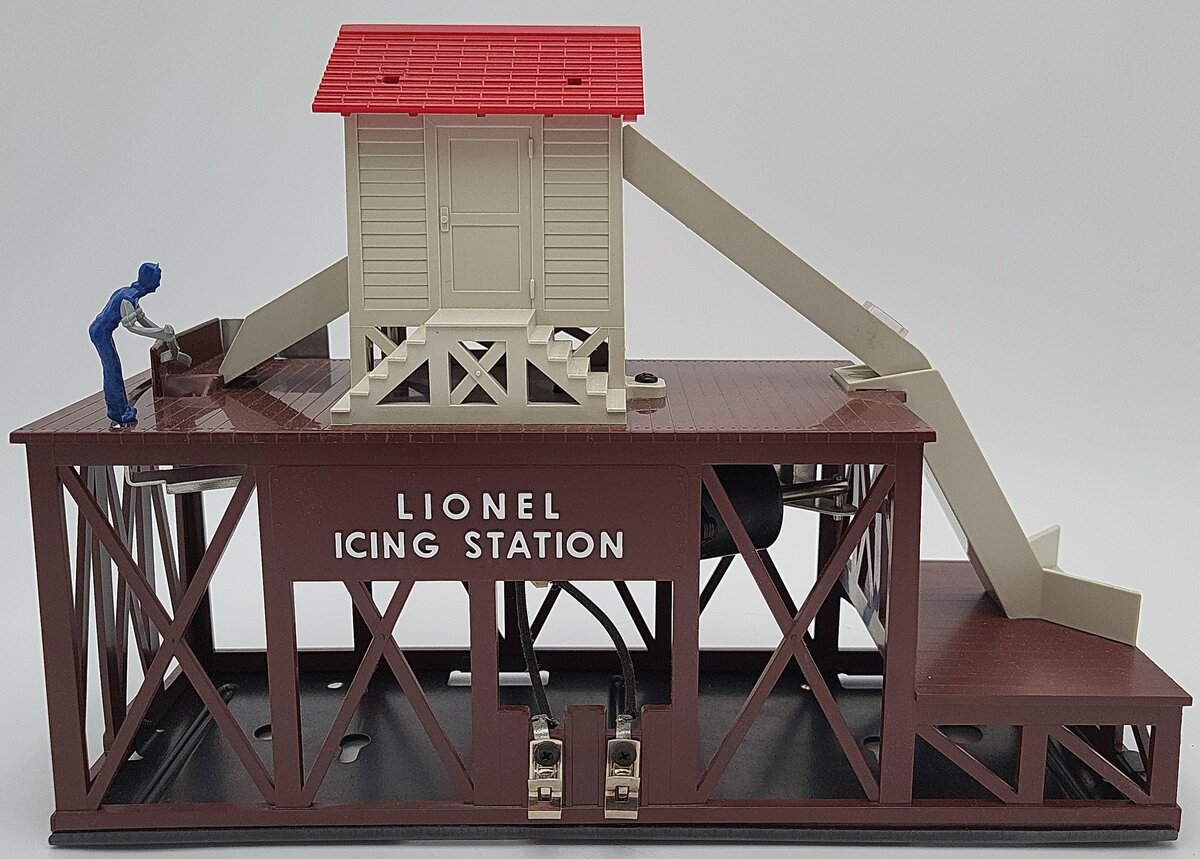 Lionel 6-2306 O Gauge Operating Icing Station w/ PFE Ice Car #6700 EX/Box