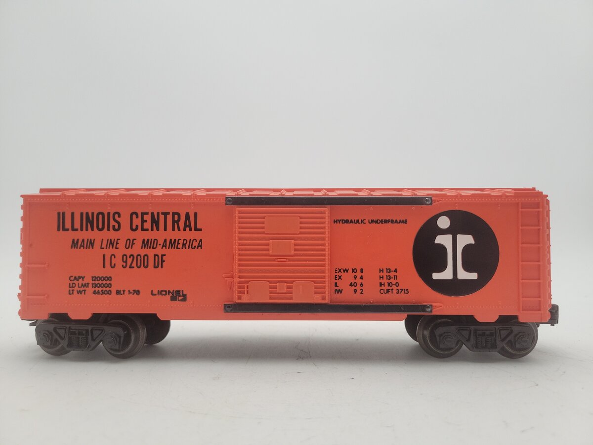Lionel 6-9200 O Gauge Illinois Central Boxcar #9200 VG