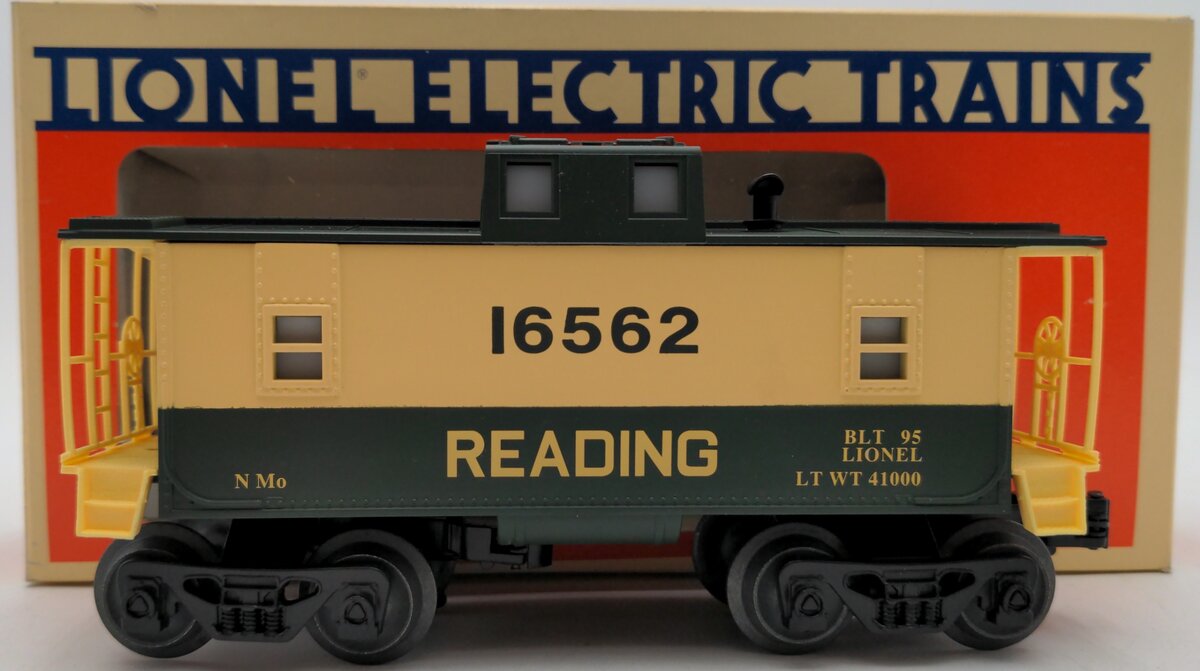 Lionel 6-16562 O Gauge Reading Center Cupola Illuminated Caboose EX/Box