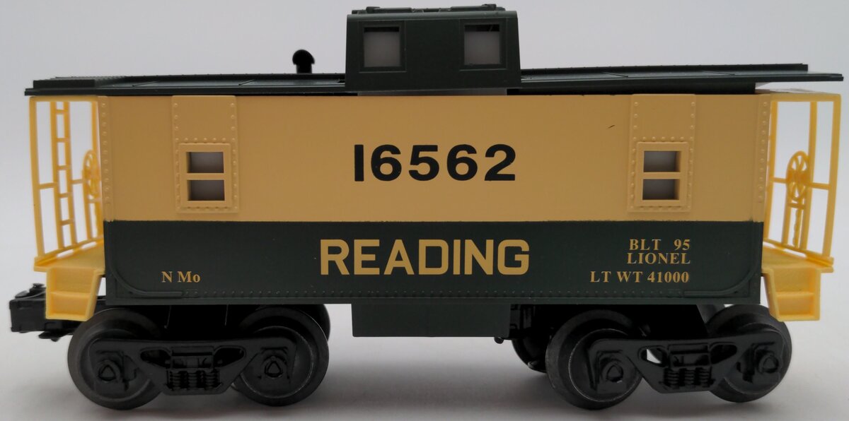 Lionel 6-16562 O Gauge Reading Center Cupola Illuminated Caboose EX/Box