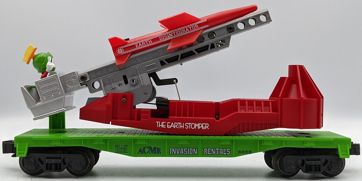 Lionel 6-16752 O Gauge Marvin the Martian Missile-Launching Flatcar w/Bugs Bunny MT/Box