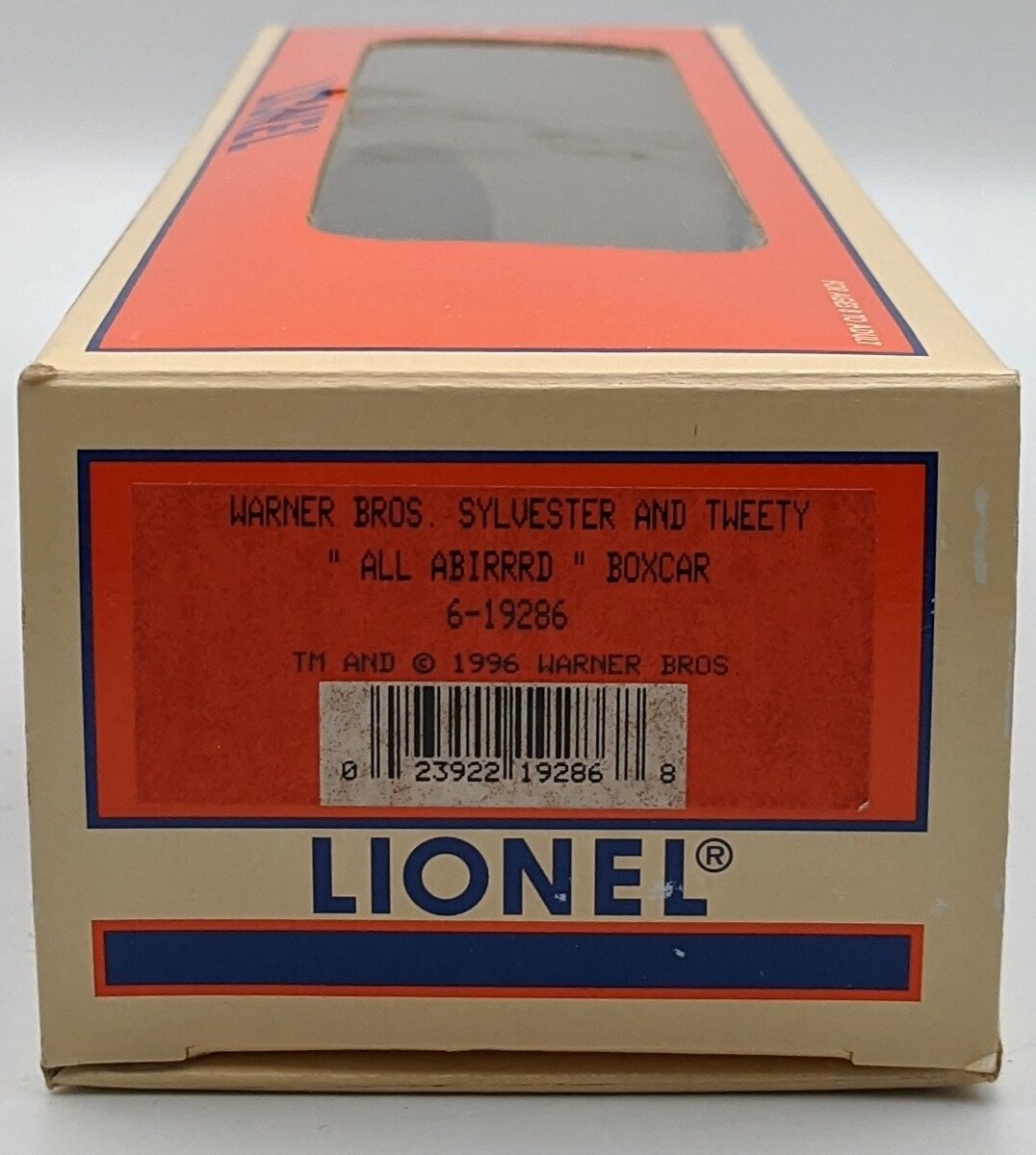 Lionel 6-19286 O Gauge Warner Bros. Sylvester & Tweety "All Abirrrd" Boxcar MT/Box