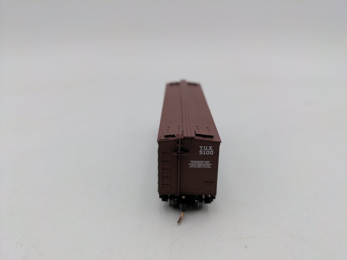 Micro-Trains 04900440 N Tivoli Beer Northern 40' Double Sheathed Reefer #5100 LN/Box