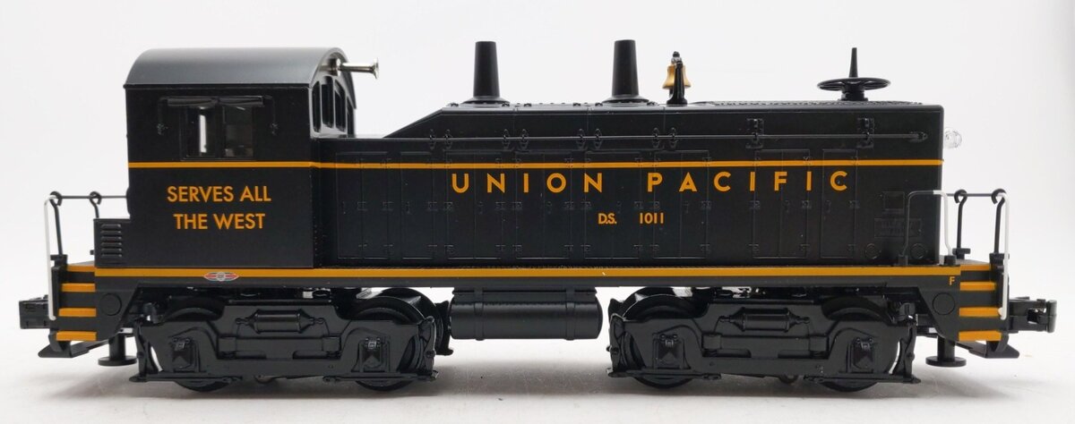 Williams 21652 O Union Pacific EMD NW2 Conventional 3-Rail Diesel Loco #1011 EX/Box