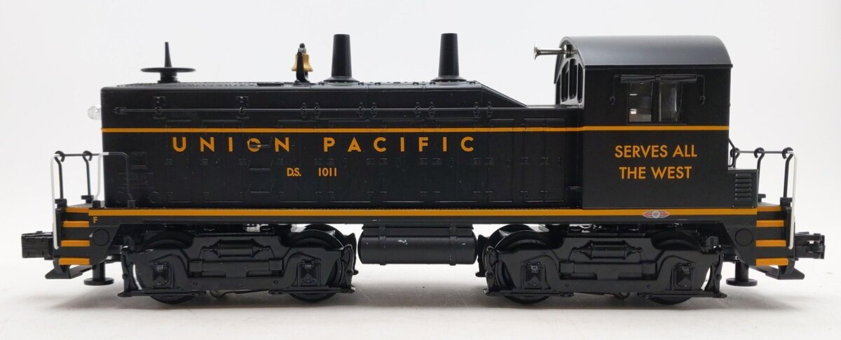 Williams 21652 O Union Pacific EMD NW2 Conventional 3-Rail Diesel Loco #1011 EX/Box