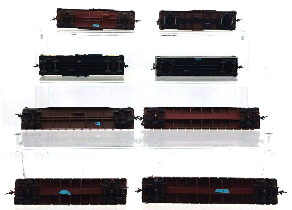 HO Scale Assorted Custom Freight Cars [8] VG