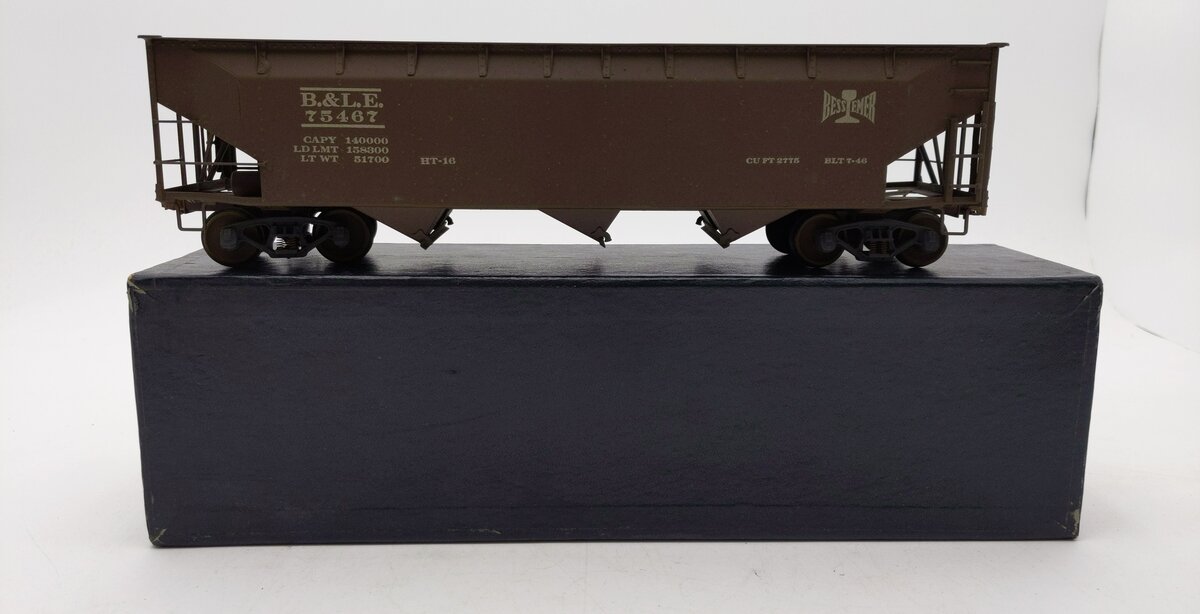 US Hobbies 701 O Scale 2-Rail Offset Side  3-Bay Hopper EX/Box