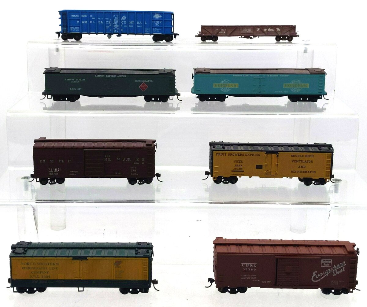 HO Scale Assorted Freight Cars [8] VG