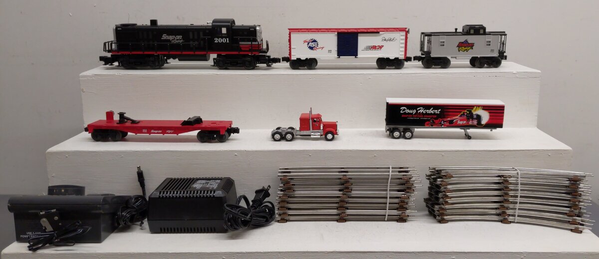 Lionel 6-31922 Snap-On Tool Racing O Gauge Diesel Train Set EX