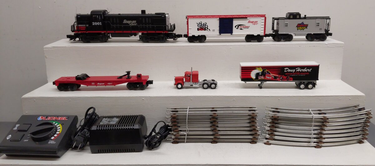 Lionel 6-31922 Snap-On Tool Racing O Gauge Diesel Train Set EX