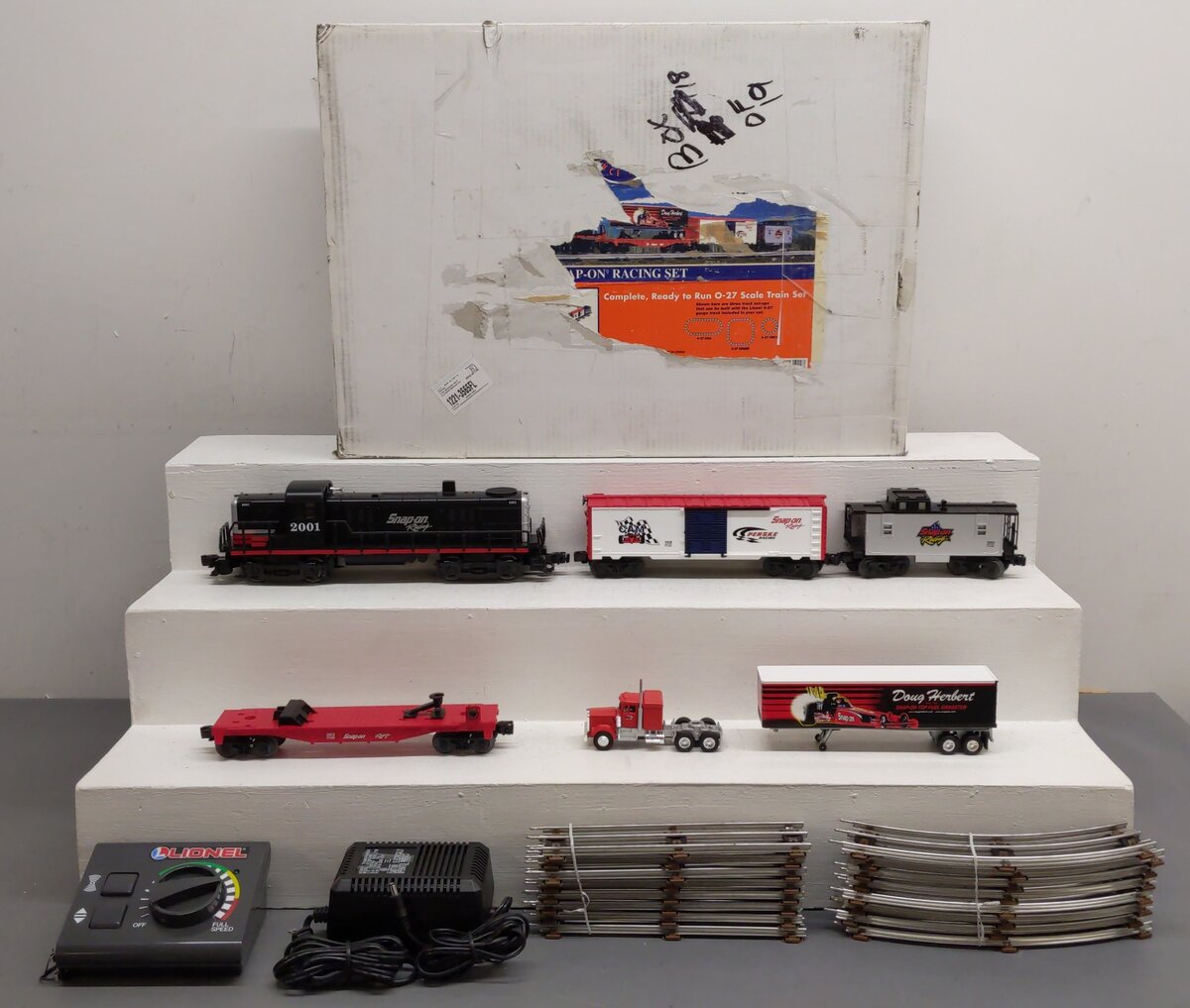 Lionel 6-31922 Snap-On Tool Racing O Gauge Diesel Train Set EX