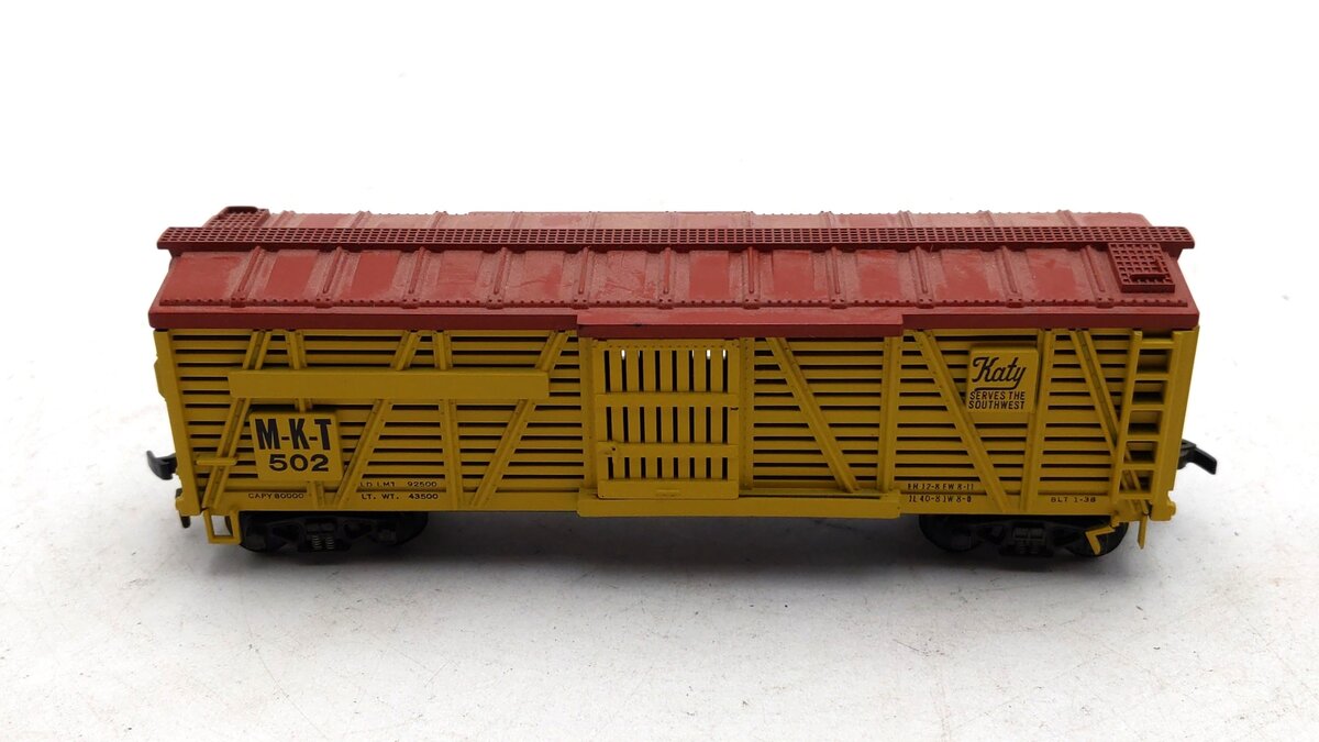 American Flyer 33502 HO Scale Missouri-Kansas-Texas Stock Car LN/Box
