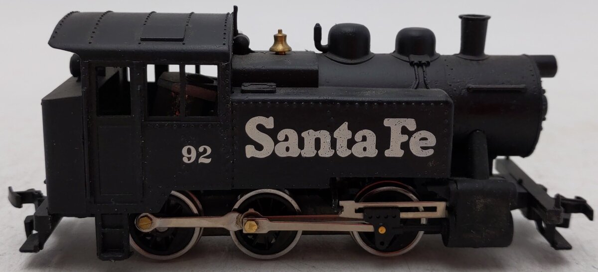Mantua 302-001 HO Santa Fe "Little Six" 0-6-0 Steam Locomotive #92 EX/Box