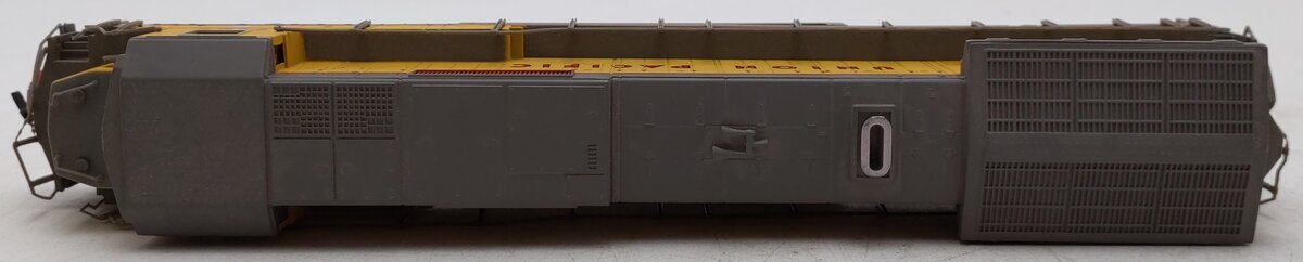 Bachmann 85002 HO Union Pacific Dash 8 40C Diesel Locomotive #9183 VG/Box