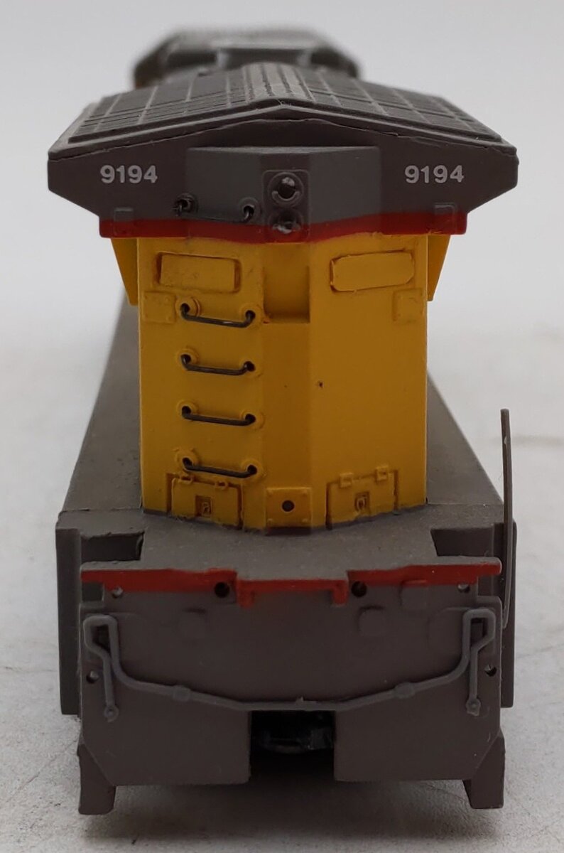 Bachmann 85011 HO Union Pacifc GE Dash 8-40C Diesel Locomotive #9194 VG/Box