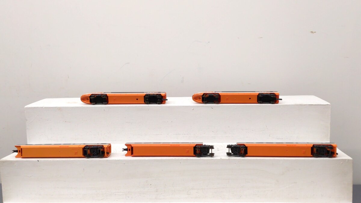 Bachmann 40-0150 French TGV Hi-Speed HO Gauge Electric Passenger Train Set EX