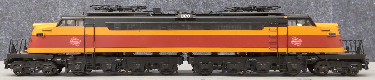 Weaver G1715LP O Gauge BRASS Milwaukee Road Little Joe Electric Locomotive #E20 EX/Box