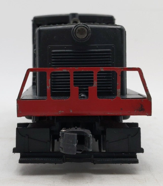 Lionel 628 VIntage O Northern Pacific 44 Ton Diesel Locomotive VG
