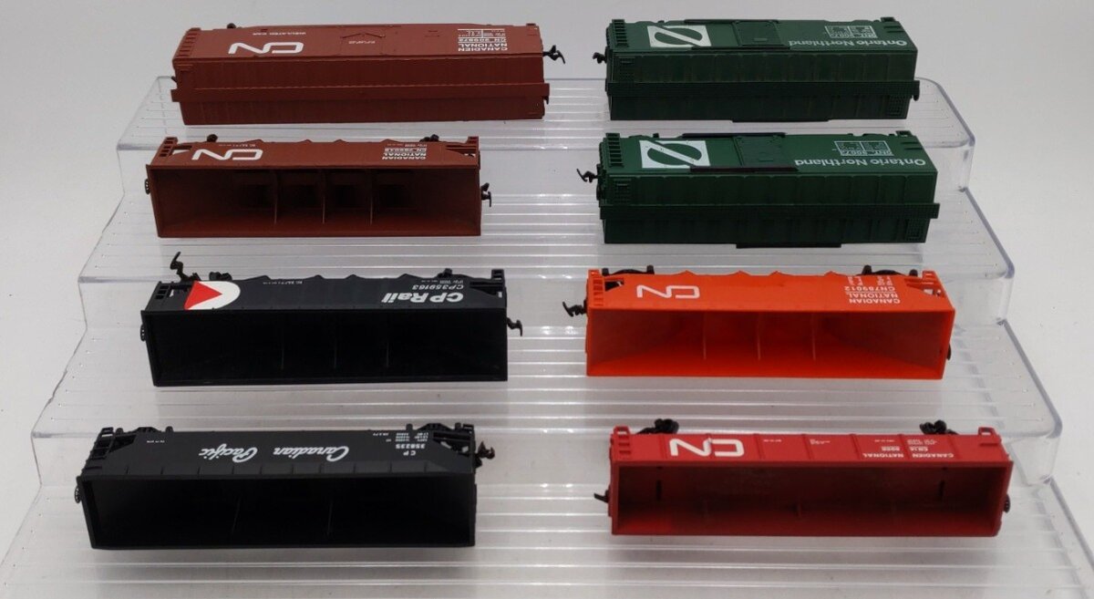Stewart Hobbies & Other HO Scale Assorted Freight Cars [8] VG