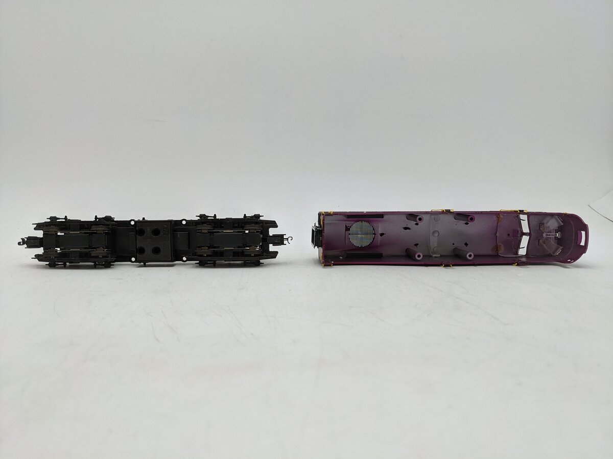Proto 2000 8366 HO Scale Leigh Valley FA2 Diesel Locomotive #588 EX/Box