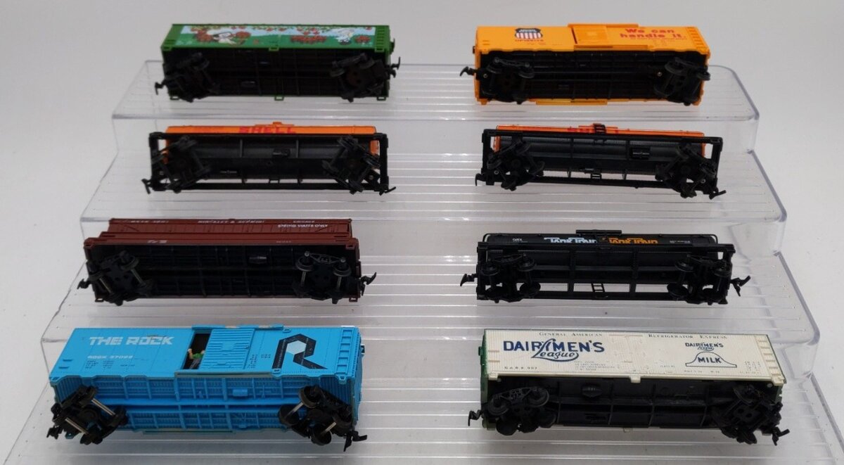 Bachmann & Other HO Scale Assorted Freight Cars [8] VG