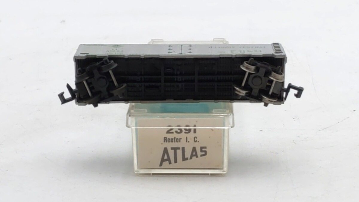 Atlas 2391 N Scale Illinois Central Box Car #51004 LN/Box