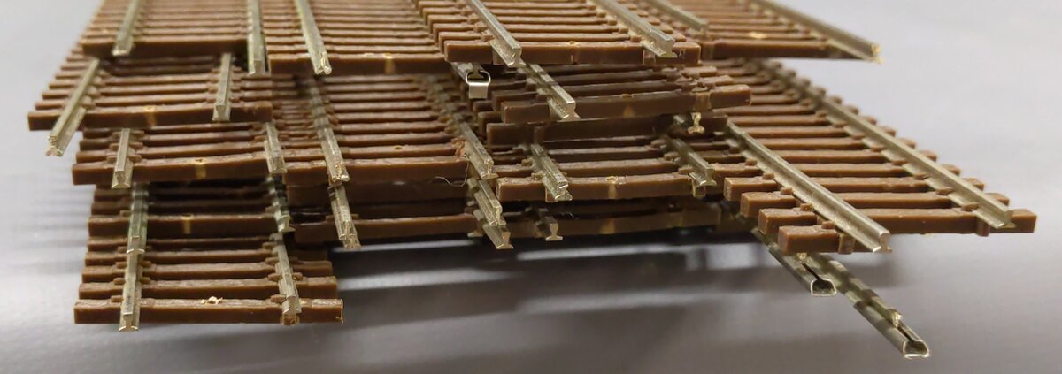 Atlas 500 HO Code 83 36" Super Flex Track [25] EX