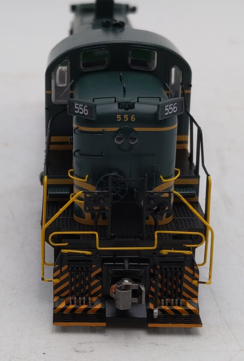 Bowser 25207 HO Maine Central ALCo RS-3 Diesel Locomotive #556