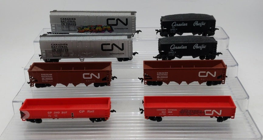 Bachmann & Other HO Scale Assorted CN Freight Cars [8] VG