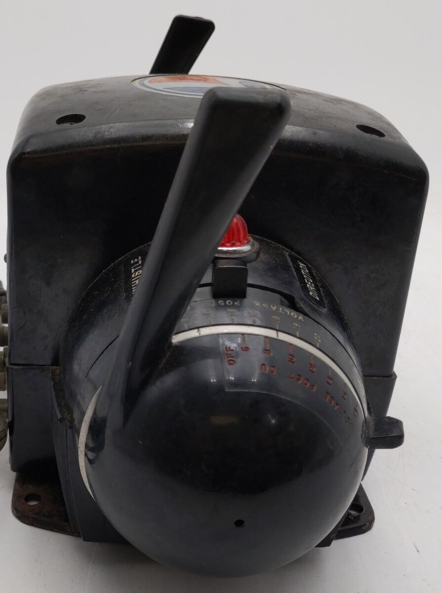 Lionel ZW Vintage O Trainmaster 275 Watt Transformer with Whistle VG/Box