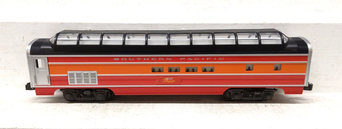 Lionel 6-19107 O Gauge Southern Pacific Daylight Full Vista Dome Passenger Car VG/Box